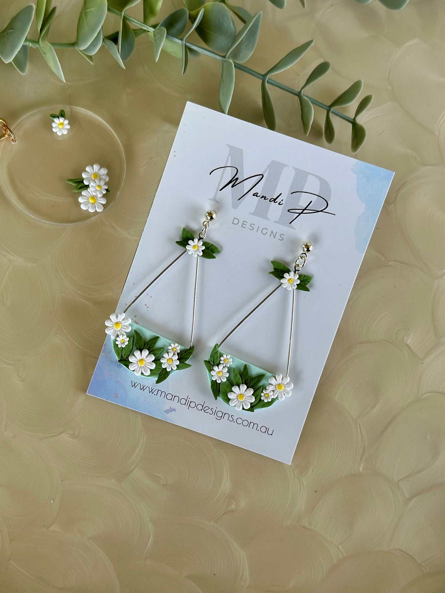 Kelly | Yellow Daisy Dangle Earrings