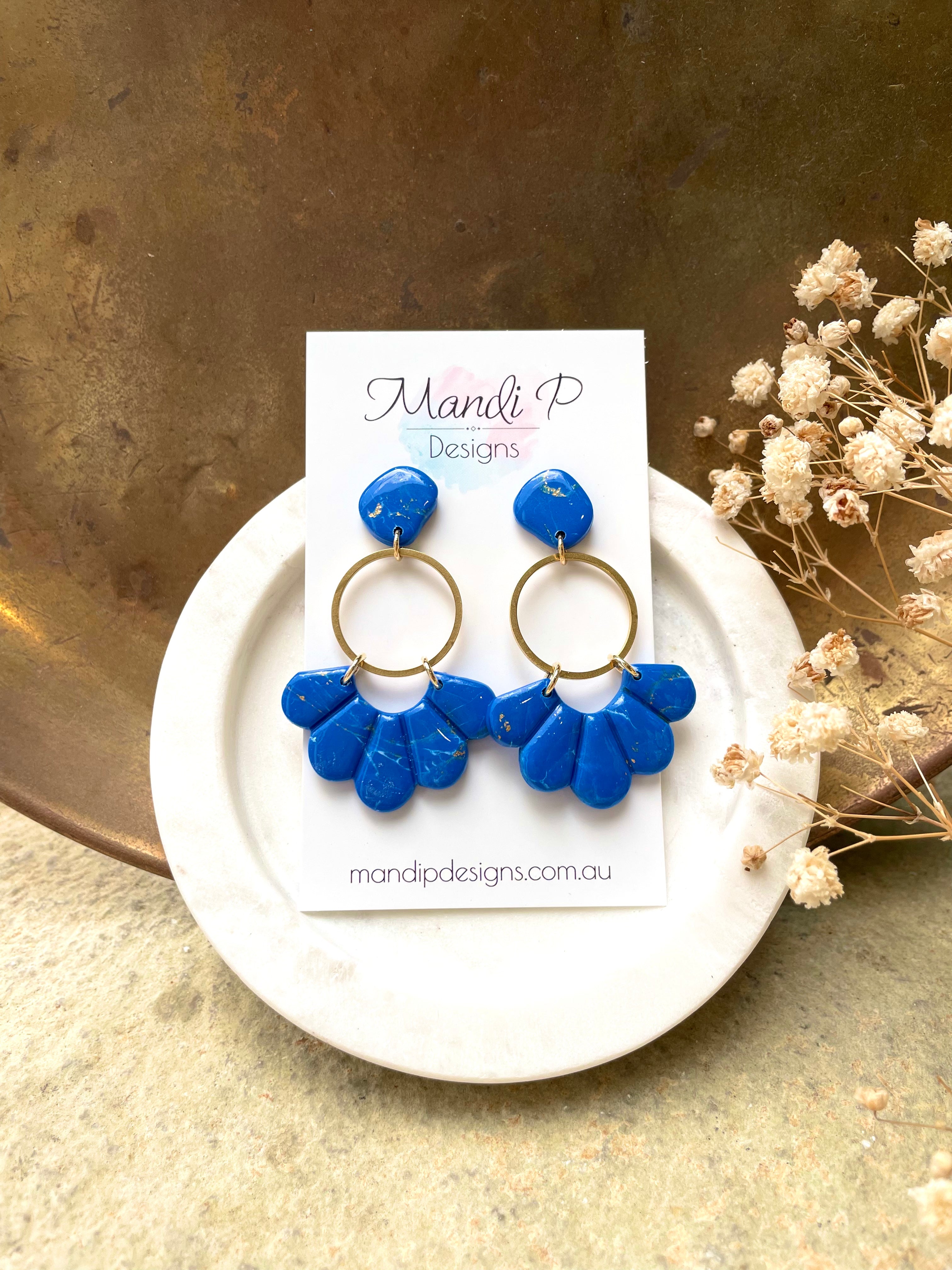 Ellie Earrings | Sandstone
